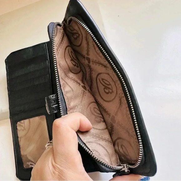 Brighton Heritage Collection Mingle Croc Embossed Large Clutch Wallet Black - Picture 9 of 11